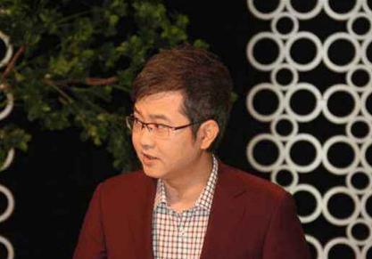 前两任妻子为他付出了很多,也可以说是,赵川是踩着两任妻子上位的