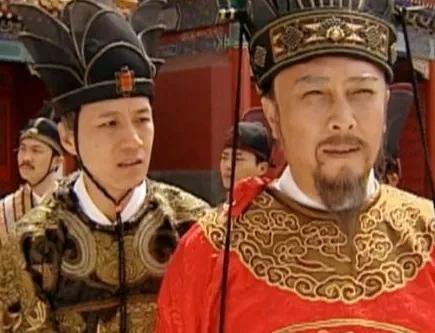 海瑞和张居正同朝为官,海瑞的人品无可怀疑,为何张居正终生都不重用他