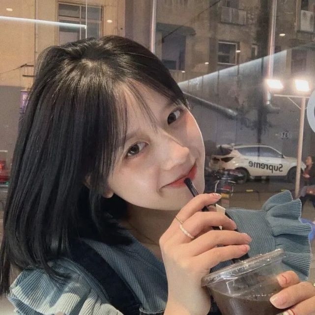 温柔女生头像散落人间落幕温和