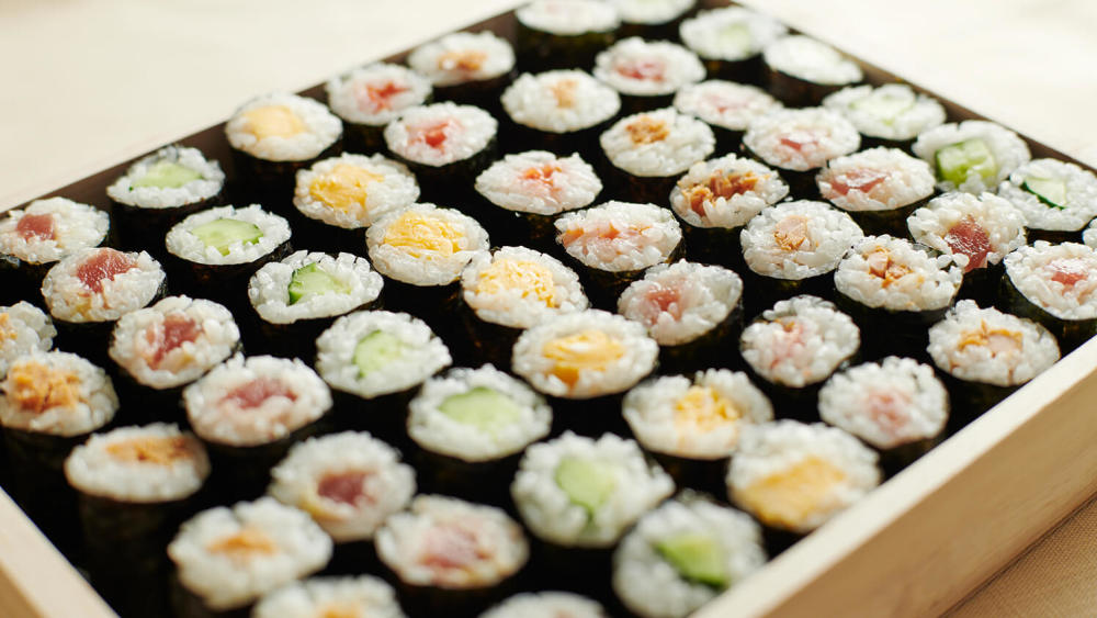 举世闻名的和食"寿司"种类丰富 《细卷寿司》 让你回味无穷!