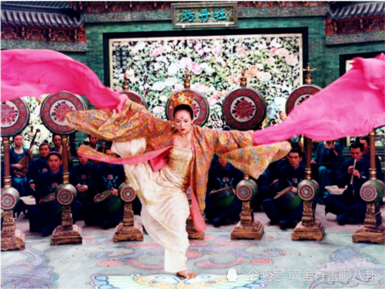《十面埋伏》章子怡的替身王小蒙,离开赵本山之后,32岁享誉世界