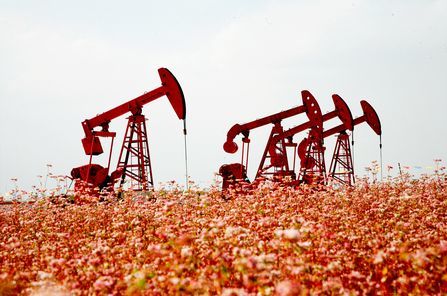 从陆上第一口油井到陕西最大钱袋子,你真的了解延长石油吗?