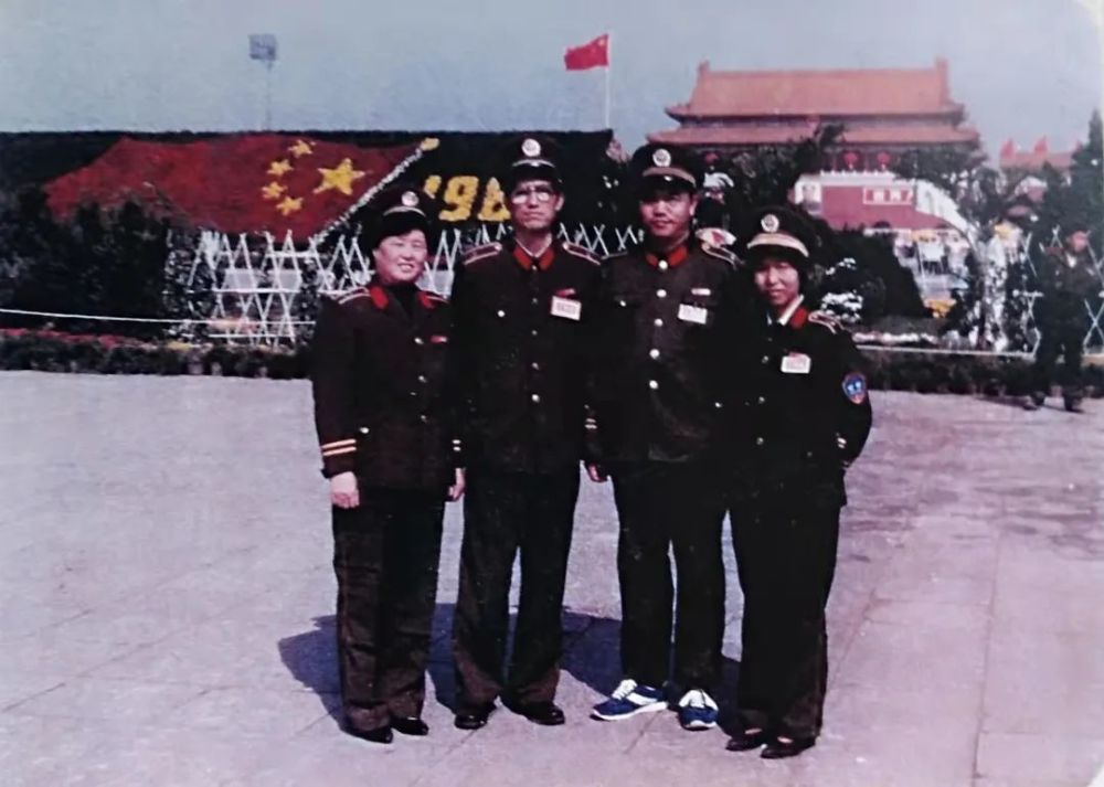 老公安讲传统老公安的国庆记忆