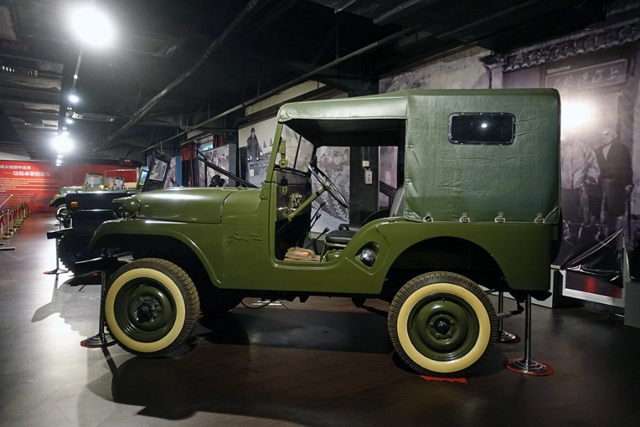 探寻中国老爷车博物馆了解长江牌46型吉普车的故事