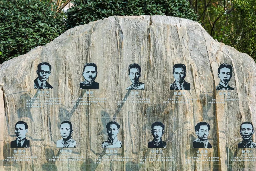建党百年烈士纪念日来临之际,龙华革命烈士纪念地这样缅怀英烈
