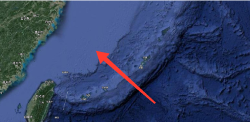 再次穿越宫古海峡!054a舰令日舰机疲于奔命,五角大楼