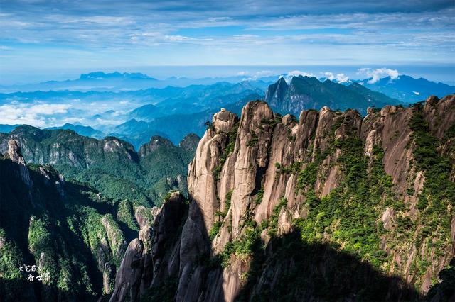 除了三山五岳,中国还有许多名山大川,其中这6座一生必去