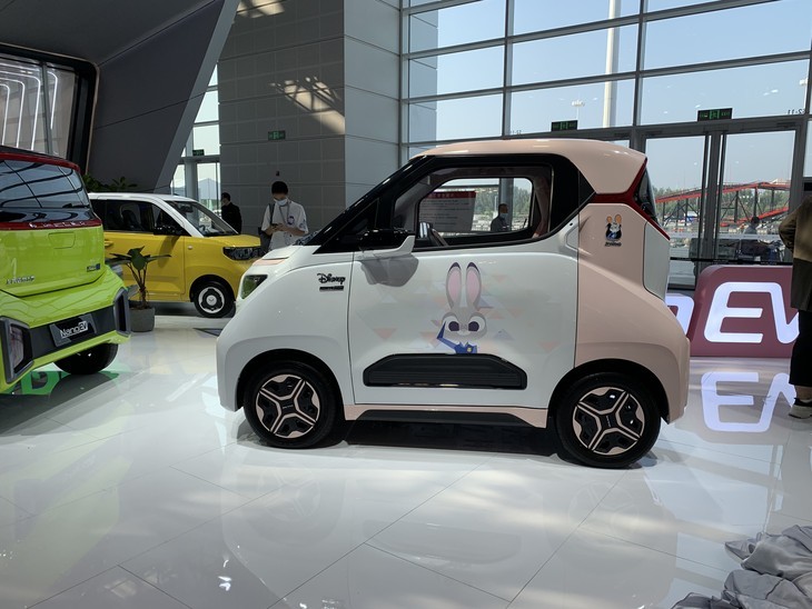 五菱nanoev和mini,五菱nanoev 五菱nanoev迪士尼疯狂动物城限定款亮相 2种版本 续航