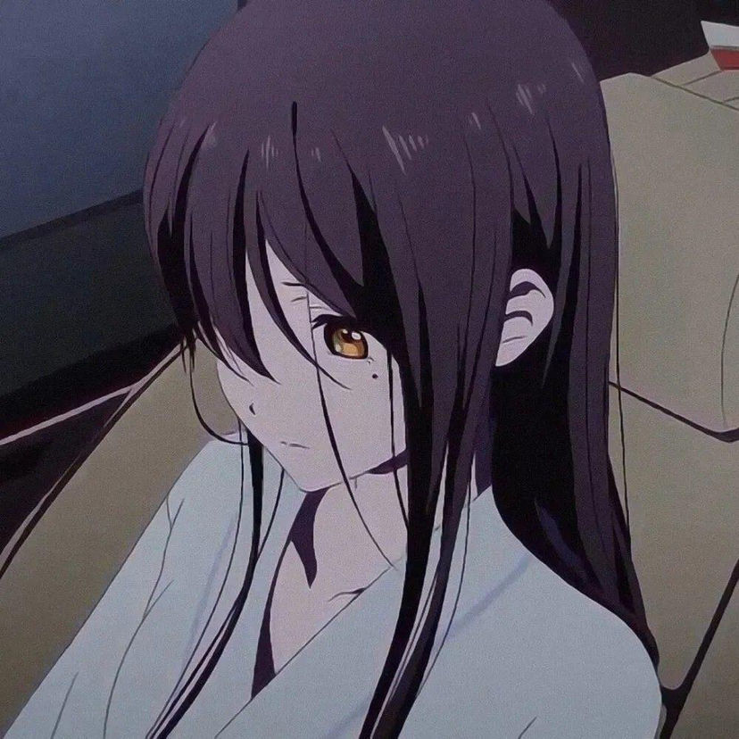 动漫头像大姐姐女生头像来姐姐帮你看看哪里受伤了