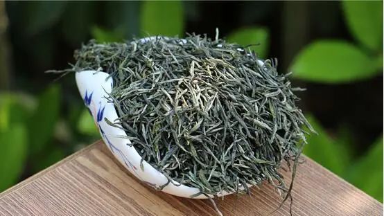 五峰毛尖,又称五峰芽毛尖,属绿茶类,为湖北历史传统名茶之一,茶叶品质