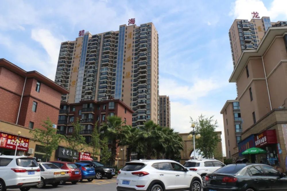 【武宁房产】碧海龙湾精装三房/楼层好/送车位/证满2年/性价比高!