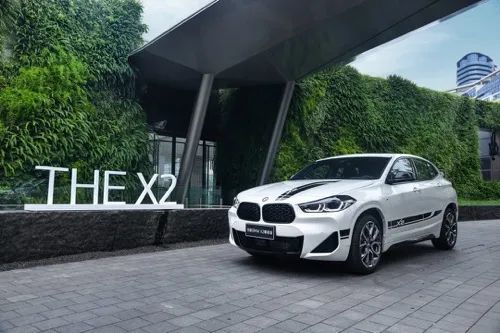 与创新bmw x2曜夜版/锋芒版一起解锁多面杭州