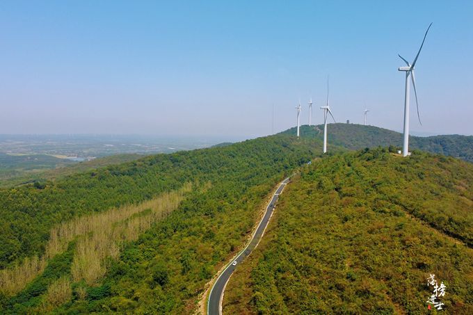 安徽滁州有一条江淮分水岭风景道全长400多公里沿途风景如画