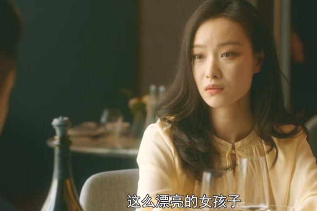 倪妮和导演沈严在《天盛长歌》和《流金岁月》中也曾有过合作,因此