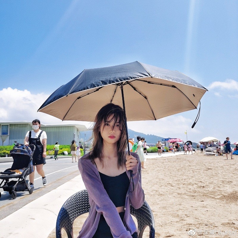 活力满满湖北跳高女神邵雨琪社媒美照运动少女花颜月貌吸晴