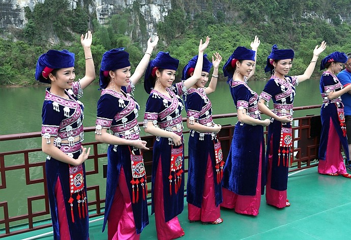 广西13个城市的美女在长相上都有什么特点,哪里的最美