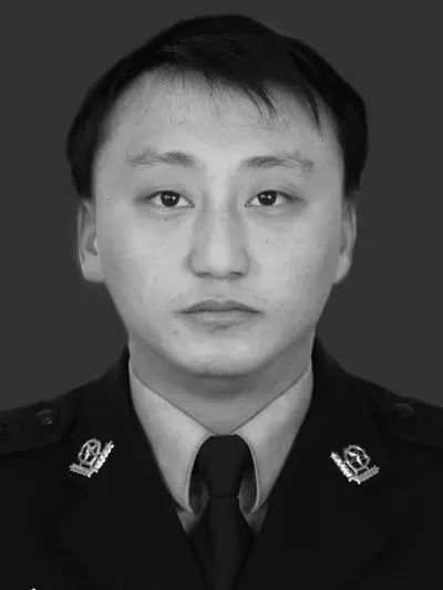 陈首杰