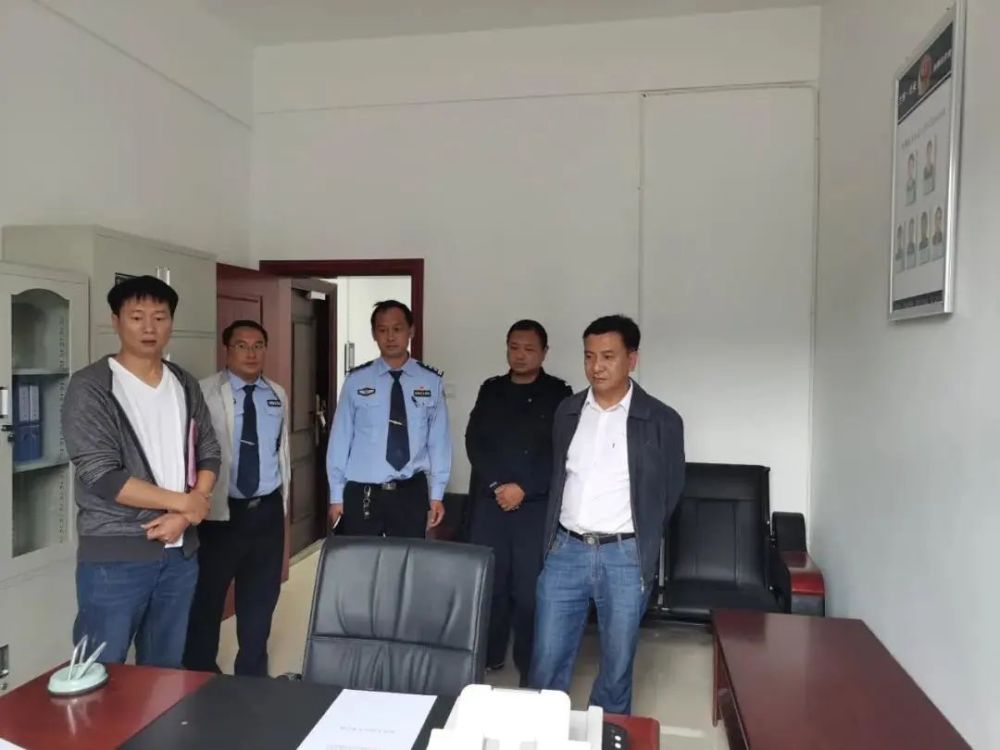 怒江州公安局刑事侦查支队森林警察支队下沉检查指导兰坪公安近期重点