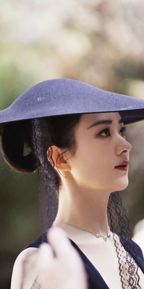 壁纸|赵丽颖:一抹仙气,美人入画(组图)