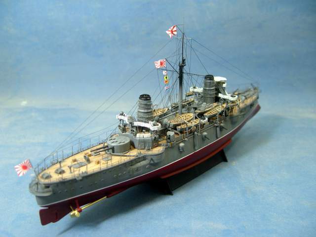 此时"吉野"号在日本联合舰队中的主力位置,已经被更为先进的舰只所