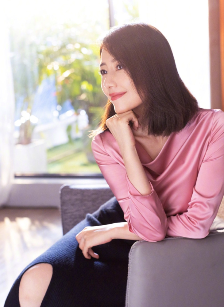 高圆圆温婉生活照,温柔优雅已经说累了