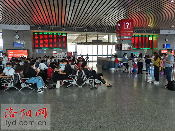 国庆假期首日洛阳站洛阳龙门站预计发送旅客37万人