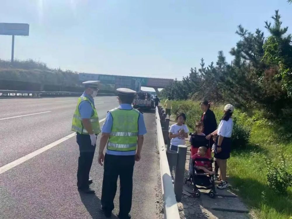 【假期我在岗】无人机巡逻,救助伤员……山东高速交警守护你的平安路!