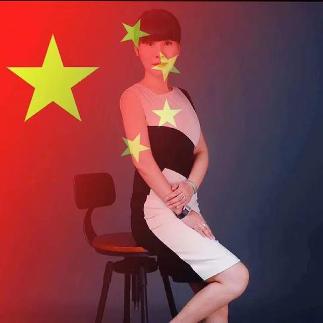 渐变国旗头像走俏微信界看这些美女被红旗映照分外妖娆
