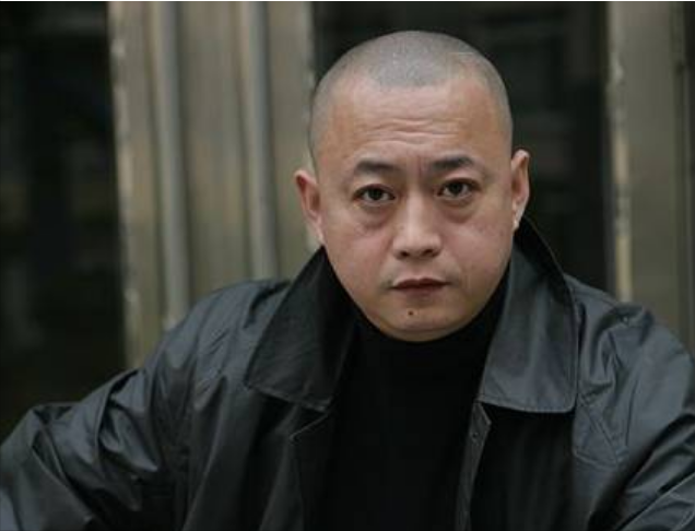 时隔18年,《征服》中的演员再次重聚,封飙和周国权同框超友好