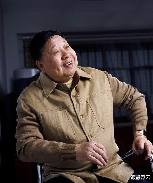 一代相声大师马季不顾个人荣辱为德云社亲手题词力挺郭德纲