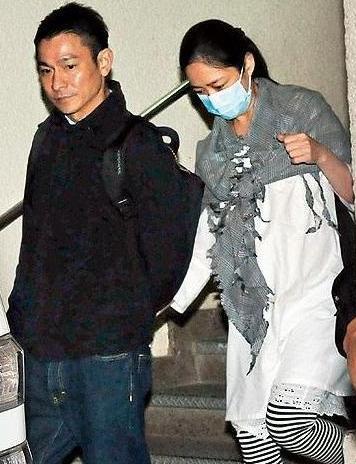 甘愿被藏21年46岁为刘德华生子朱丽倩真的太狠了