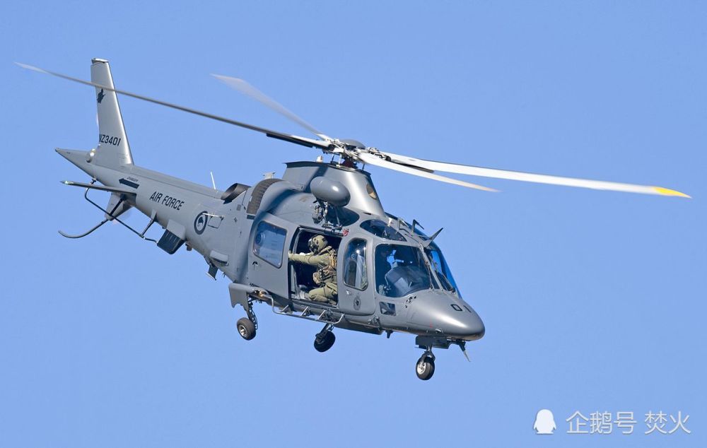 14架as-355通用直升机