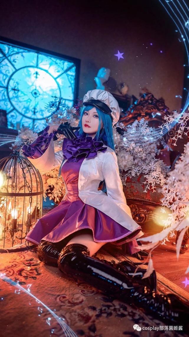 cos:博丽灵梦和玛莉嘉联动cos正片@露儿大魔王