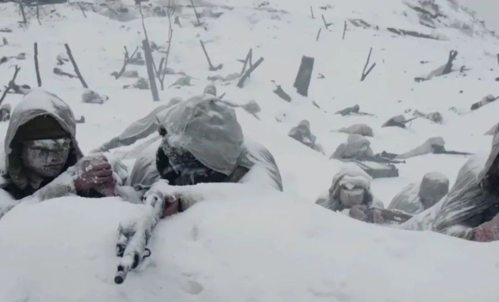不能忘却!长津湖战役中的悲壮一幕,125名志愿军战士冻成冰雕