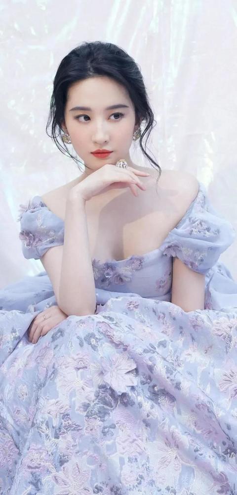 刘亦菲清纯美丽性感迷人神仙姐姐谁不心动呢