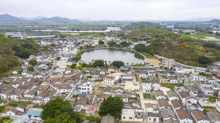 【海丰新山村】