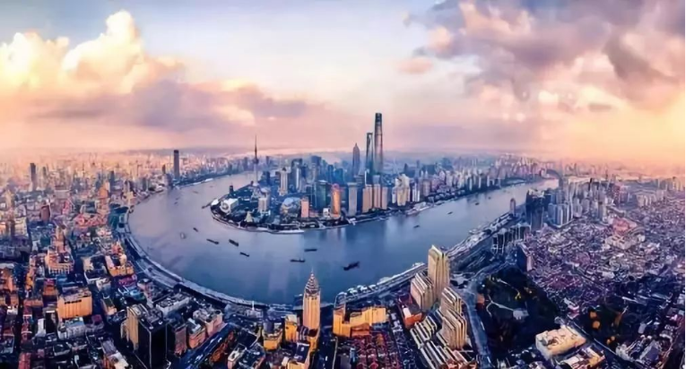 我和我的家乡第二站上海自东方明珠塔俯瞰万家灯火
