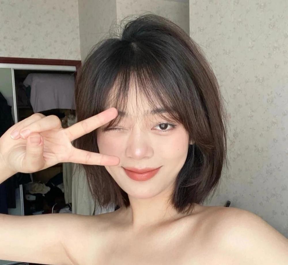 秋季流行什么样的发型女生剪干净利落的小短发耐看指数五颗星