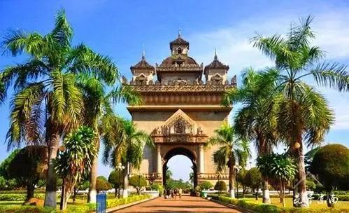 老挝首都万象,像我国的五线城市吗?带你看看真实的万象