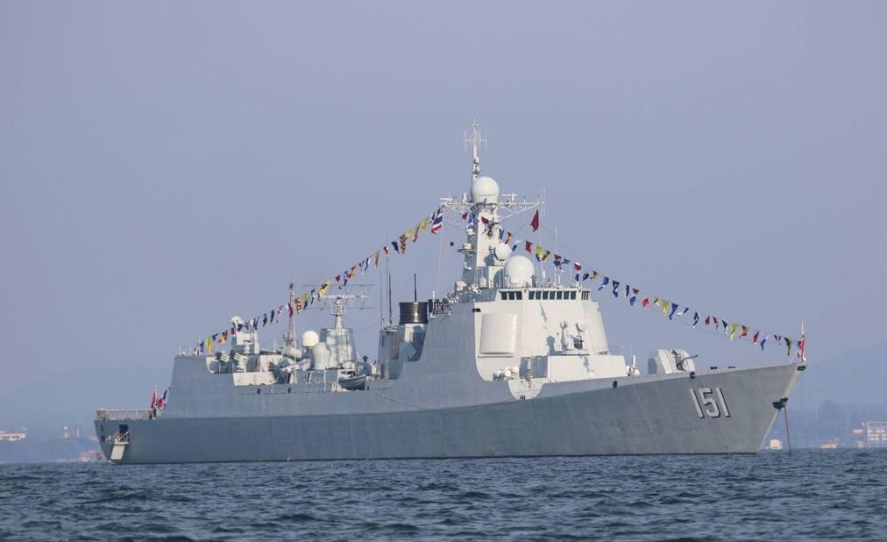 "海红旗"-9:舰载垂直发射装置,开中国海军舰艇防空导弹垂发之先河