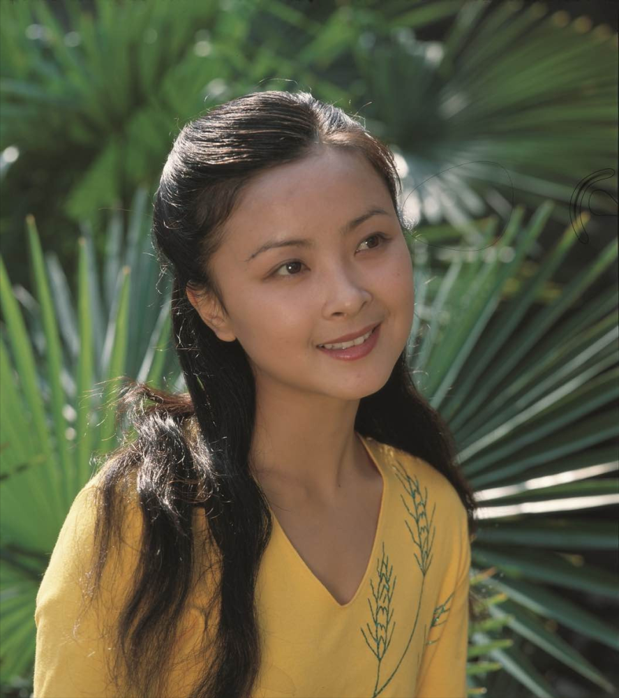 与杨丽萍金星齐名被外国人称为东方美神周洁是上海的骄傲