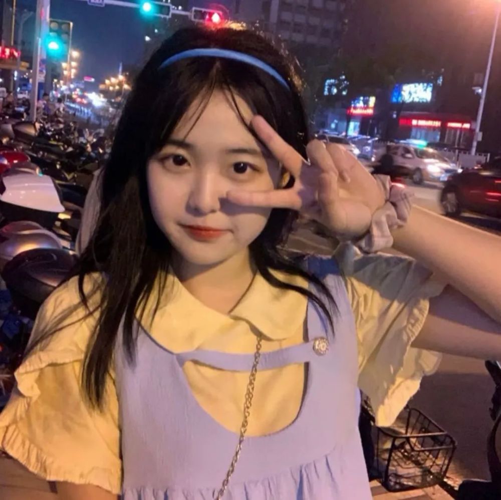 女生头像高质ins真人微信头像