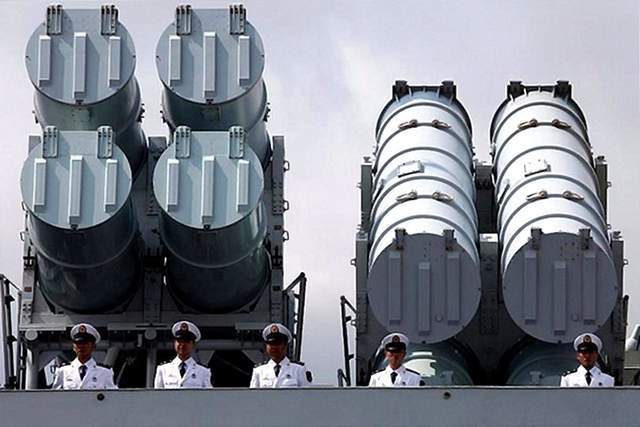 中国海军反舰导弹:从海鹰和上游,到鹰击的演变