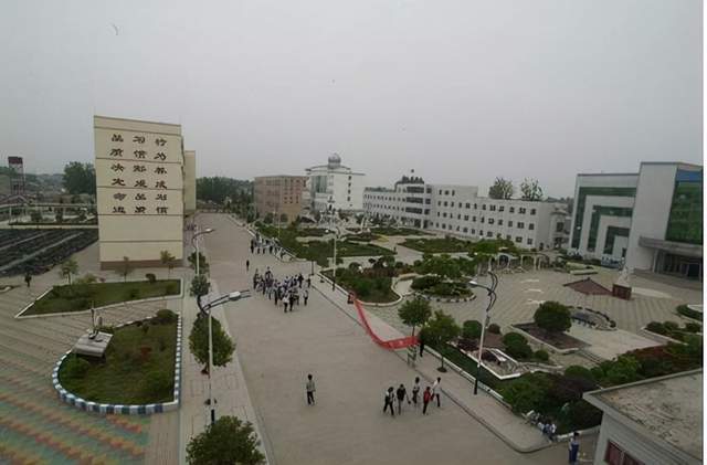 6,泗县第二中学:1959年创建,是宿州重点中学.
