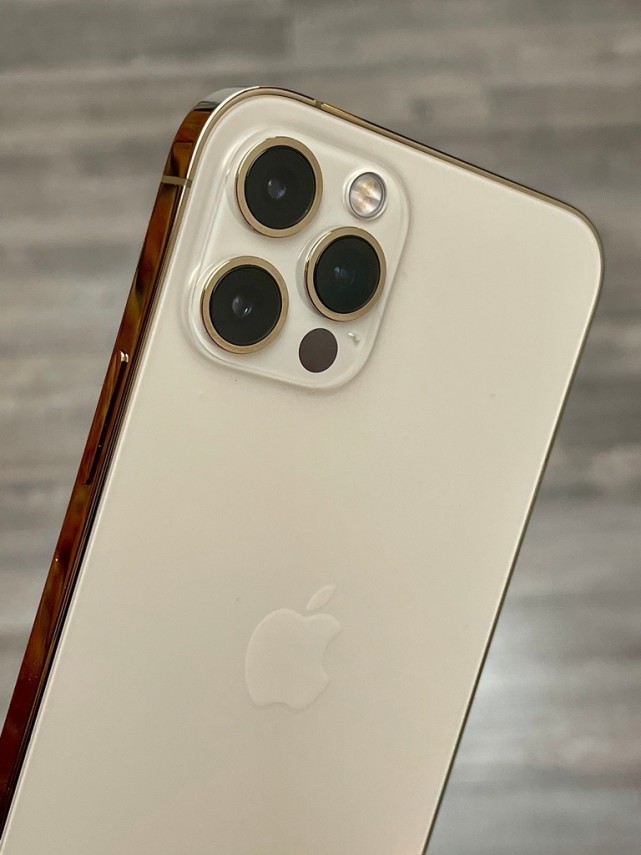 捡漏老婆淘汰的iphone12pro,感受ios的优秀,只怪自己以前太执拗