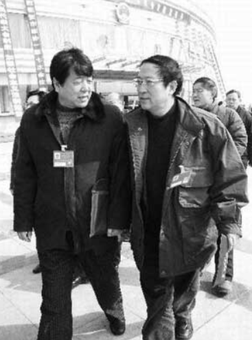 2007年,58岁的牛群和妻子刘肃办理了离婚手续,两个人从青春走到老年