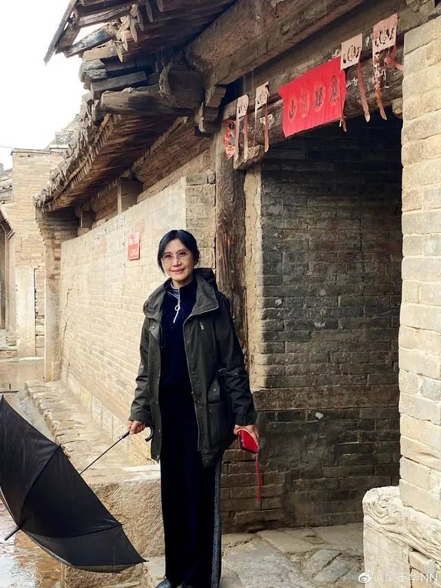 著名女演员来蔚县旅游啦!