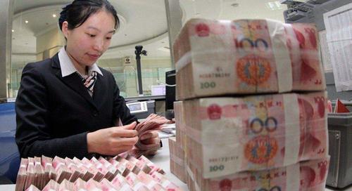 众所周知,马云是中国的首富,尽管他有着4000多亿的身家,但是手中现金