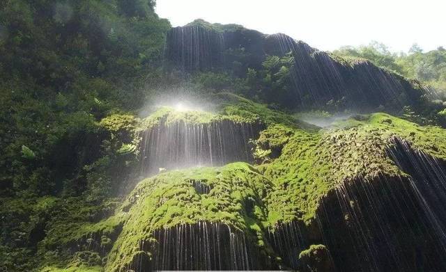 雪宝山国家森林公园美景