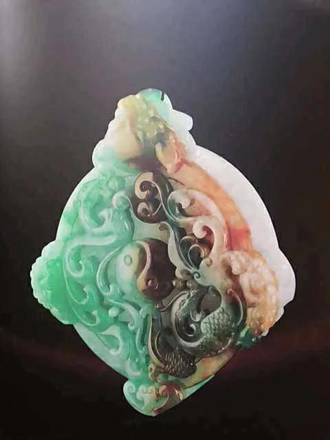 设雕印象传王胜利|三色翡翠的价值,你怎么看?